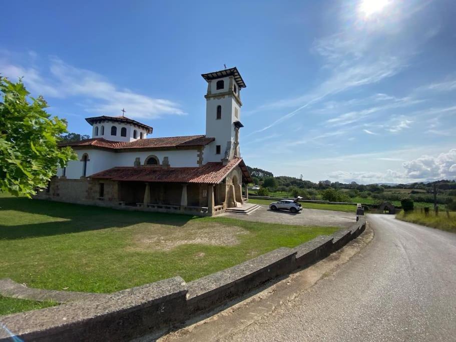 Villa Giraldillo Colunga Exterior photo